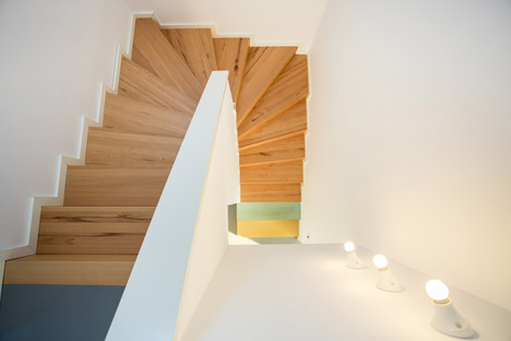 omHOUSE by insert studio
