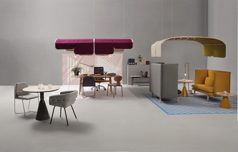 Gráfica collection with Tartana hanging above two tables Gráfica collection with Tartana hanging above two tables