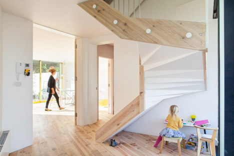 1050 Clonbrock Road by Lipton Plant Architects