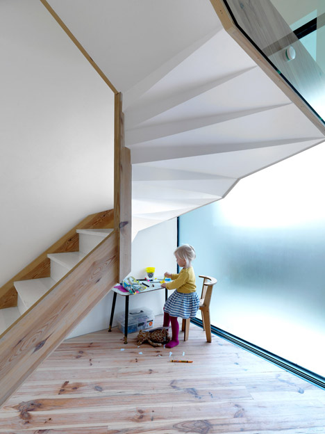 1050 Clonbrock Road by Lipton Plant Architects