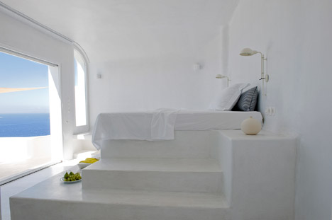A Holiday House in Santorini Island by Alexandros Kapsimalis and Marianna Kapsimalis