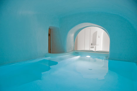 A Holiday House in Santorini Island by Alexandros Kapsimalis and Marianna Kapsimalis