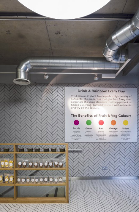 Cold Press Juice Bar by Jump Studios