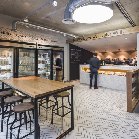 Cold Press Juice Bar by Jump Studios