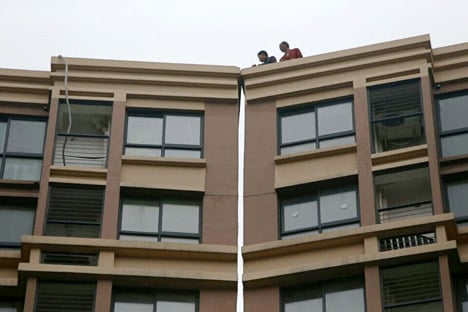 Shanghai towers deemed safe by inspectors