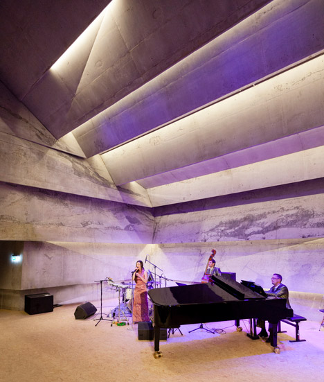 Concert hall in Blaibach by Peter Haimerl