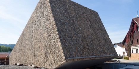 Concert hall in Blaibach by Peter Haimerl
