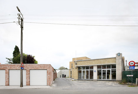 Cultural Center de Neerbeek by Urbain Architectencollectief