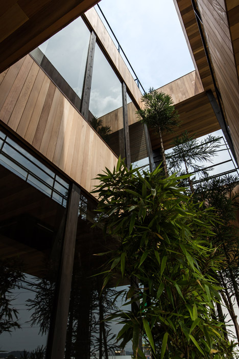 Glass + Wood by Hironobu Hamada