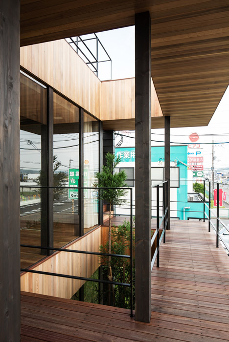 Glass + Wood by Hironobu Hamada