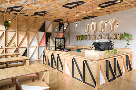 Jury Cafe by Biasol Design Studio