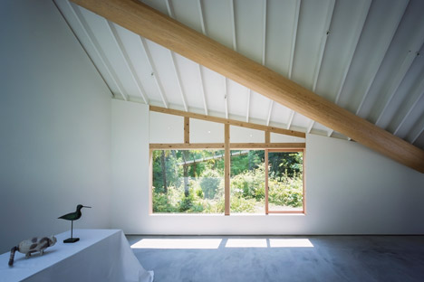 Light Shed by FT Architects