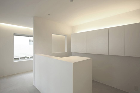 Nagasawa Dental Clinic by Kunihiko Matsuba