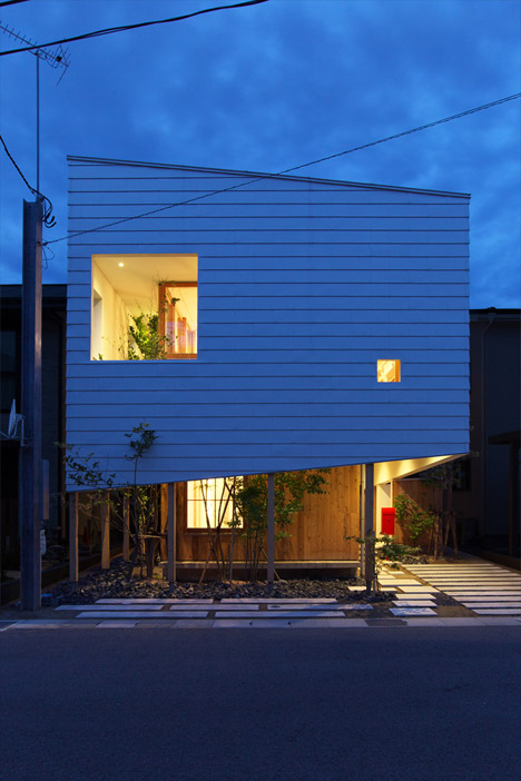OH House by Takeru Shoji Architects