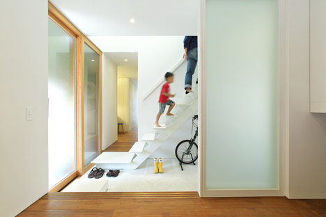 OH House by Takeru Shoji Architects
