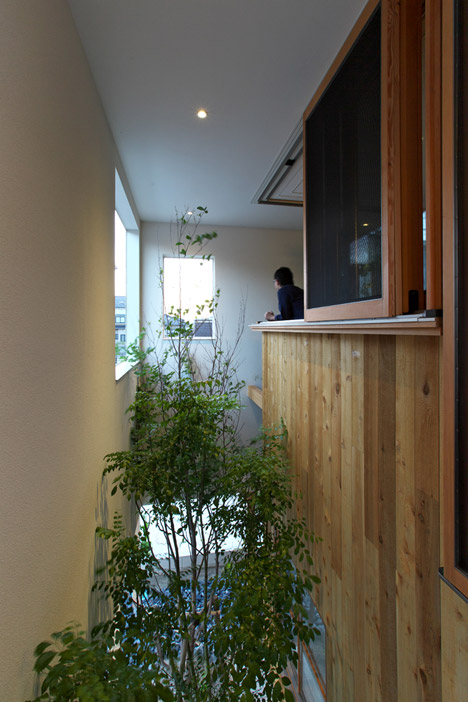 OH House by Takeru Shoji Architects
