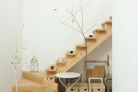 Oeuf by Flat House
