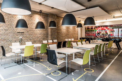 Onefootball HQ by TKEZ Architects