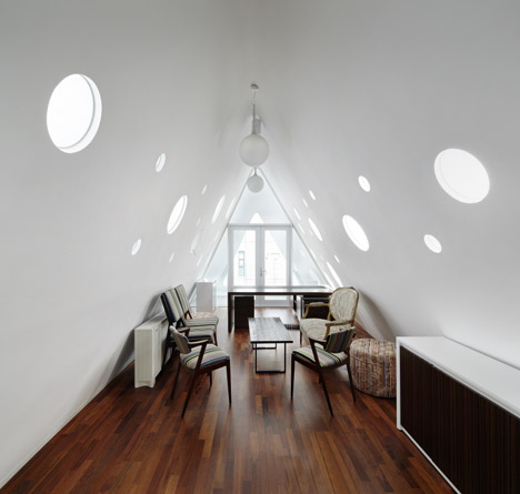 Paul Smith store by the System Lab