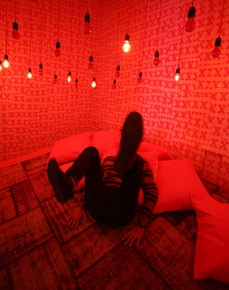 Pink noise Nap Gap by J Mayer H