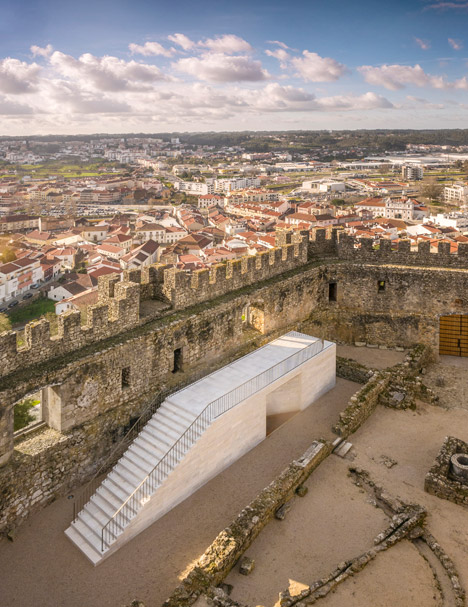 Pombal Castle's Visitor Centre by Comoco Architects