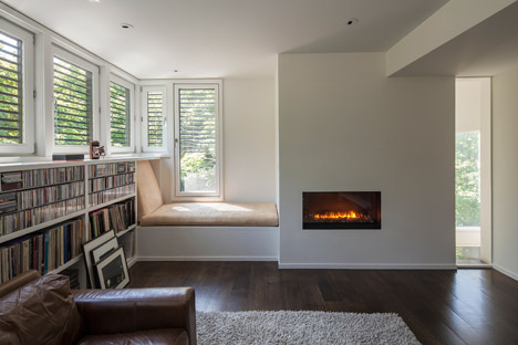 Red Rock House by Anmahian Winton Architects