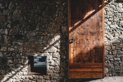 Rehabilitación en la Cerdanya by Dom Arquitectura
