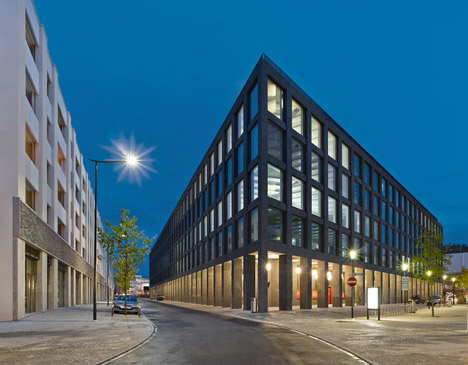 Richtiring office building by Max Dudler