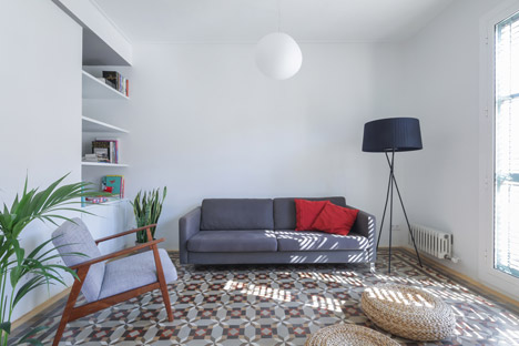 The Wall apartment in Barcelona by Nook Architects