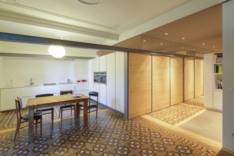 The Wall apartment in Barcelona by Nook Architects