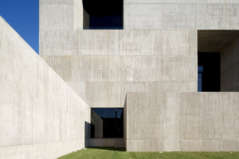 UC Innovation Center by Elemental