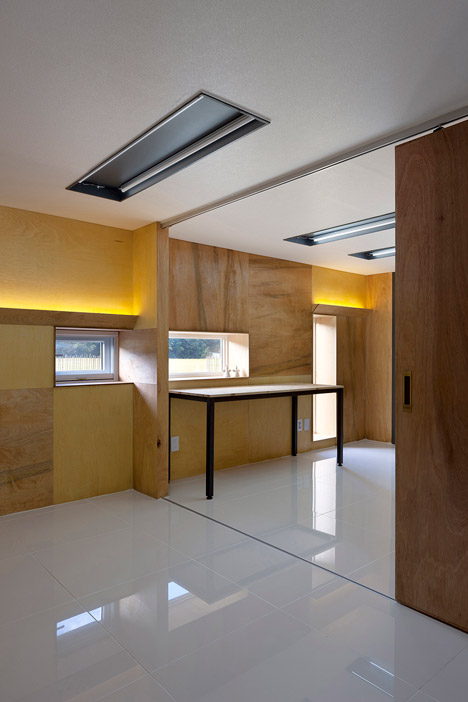 Unforgettable House in Pohand by Studio Gaon