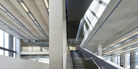 Heneghan Peng’s Greenwich architecture school has a restrained exterior and a modern interior