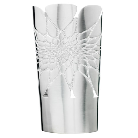 Silene cuff by Zaha Hadid