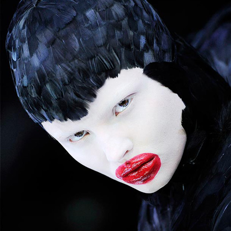 Alexander McQueen: Savage Beauty, V&A