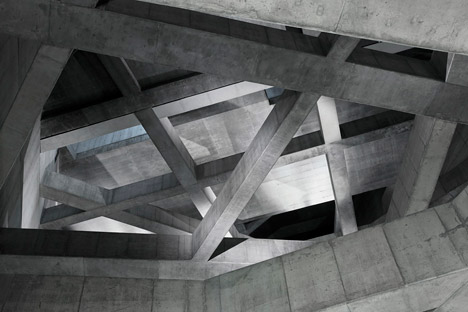 Budapest metro station by Spora Architects