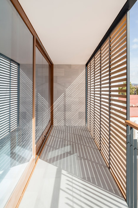 CP house by Alventosa Morell Arquitectes