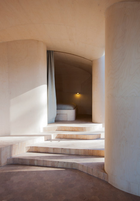 Cabin at Norderhov by Atelier Oslo