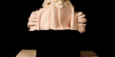 Chamber-Cakes-Design-Miami-2014_dezeen_SQ01