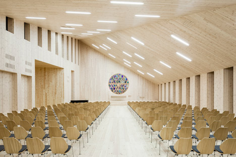 Community Church, Knarvik by Reiulf Ramstad