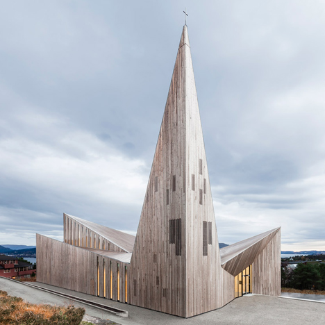 Community Church, Knarvik by Reiulf Ramstad