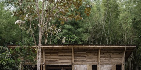 Convento House by Enrique Mora Alvarado