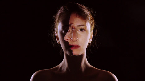 Emmy Curl video by Nuno Barbosa