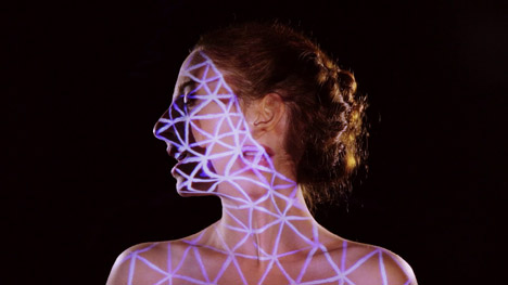Emmy Curl video by Nuno Barbosa