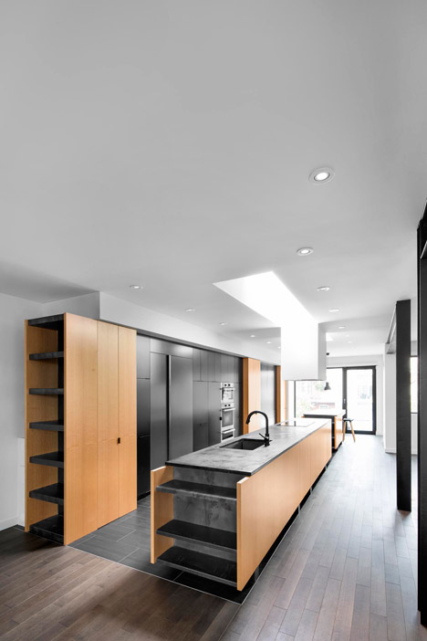 Drolet Residence by Naturehumaine