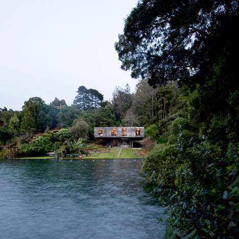 Casa Guna by Pezo von Ellrichshausen