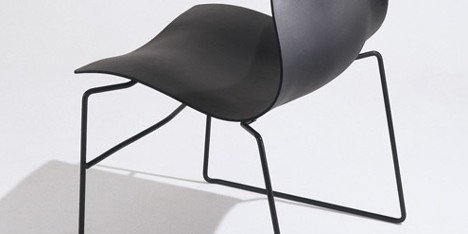 Handkerchief chair by Massimo and Lella Vignelli
