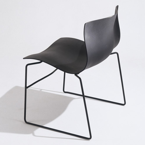 Handkerchief chair by Massimo and Lella Vignelli