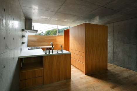 House in Byobugaura by Takeshi Hosaka