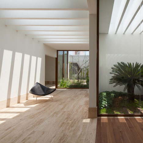 House of 8 Gardens by Goko